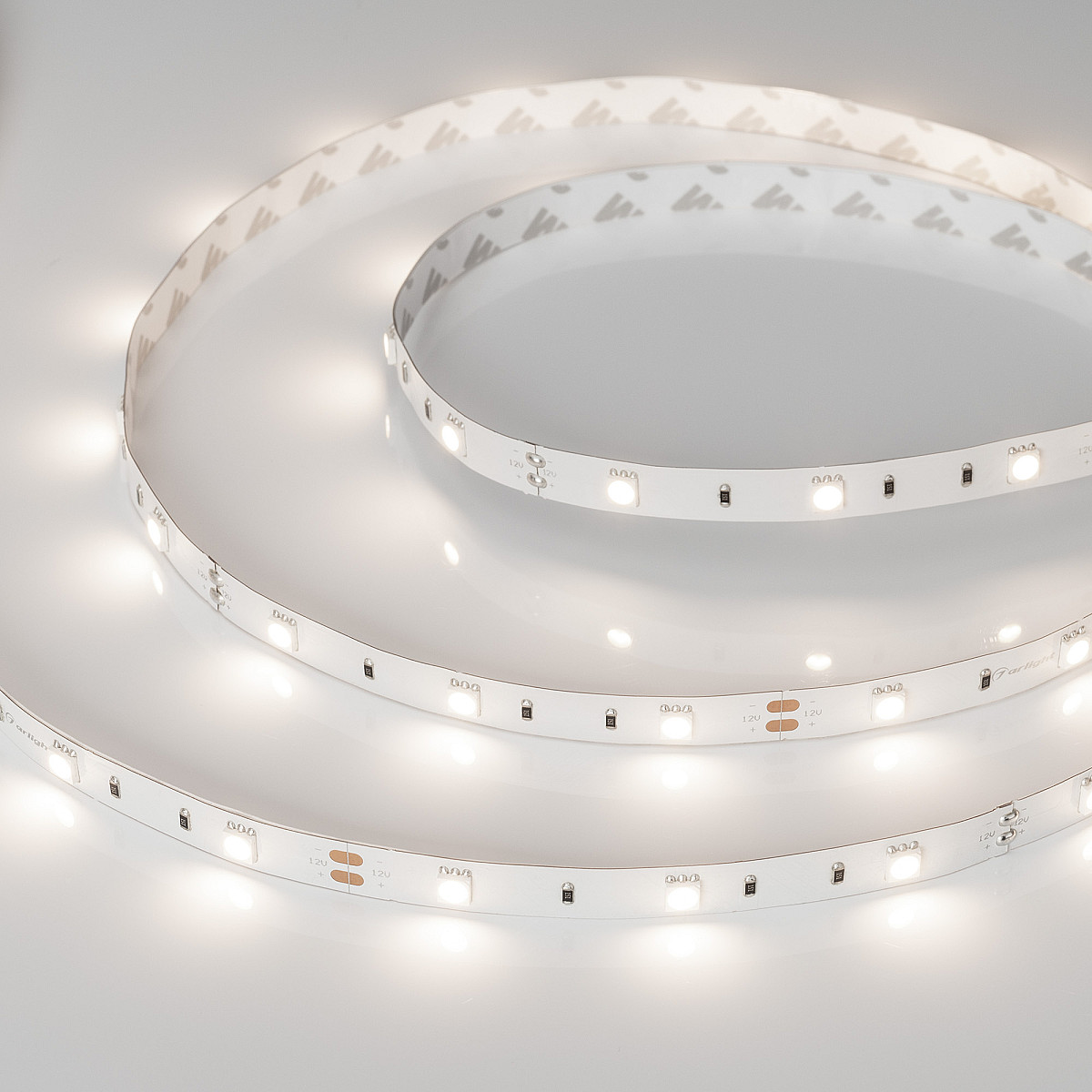 011570_2_arlight